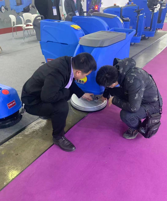 梁平小型电动洗地机是否适合用于环卫保洁